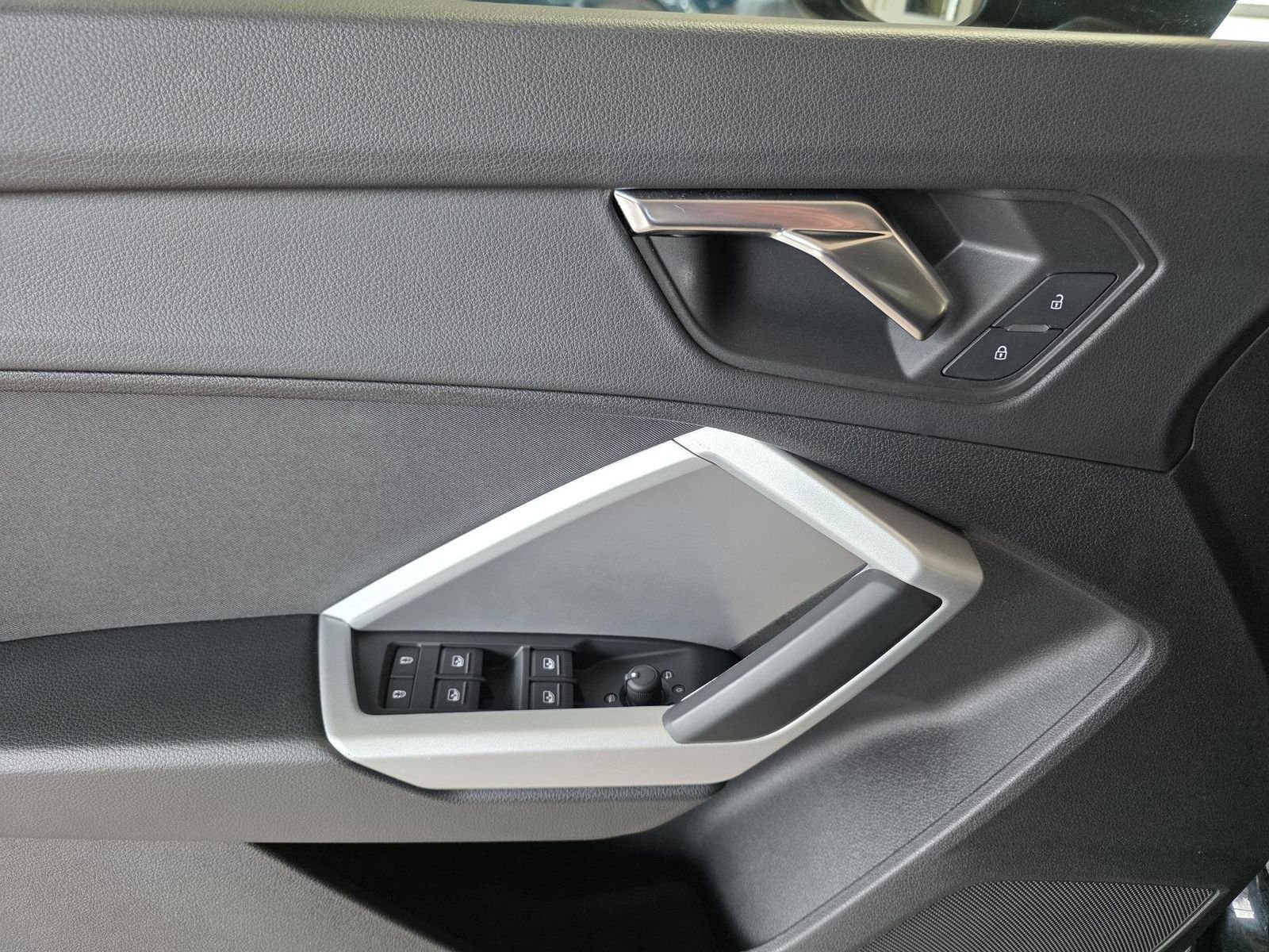 Audi Q3 35 TDI DSG — Foto 11