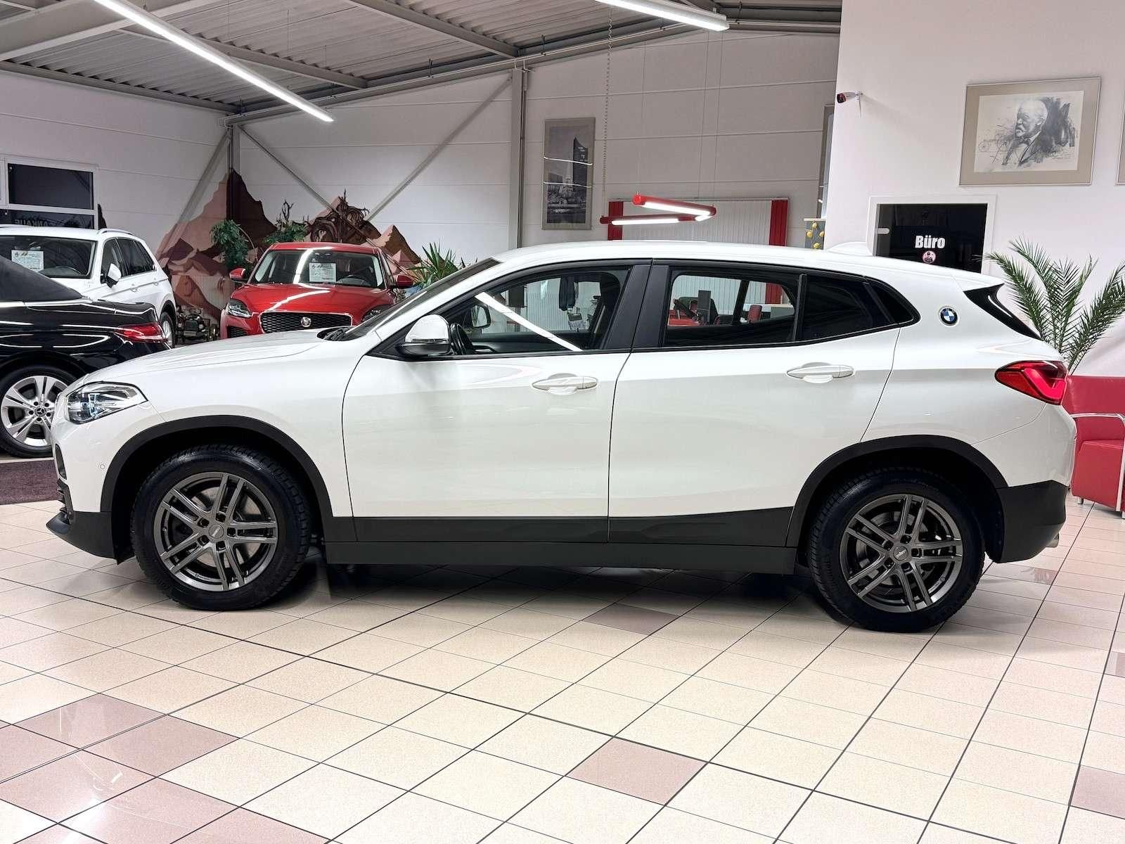BMW xDrive 20i — Foto 11