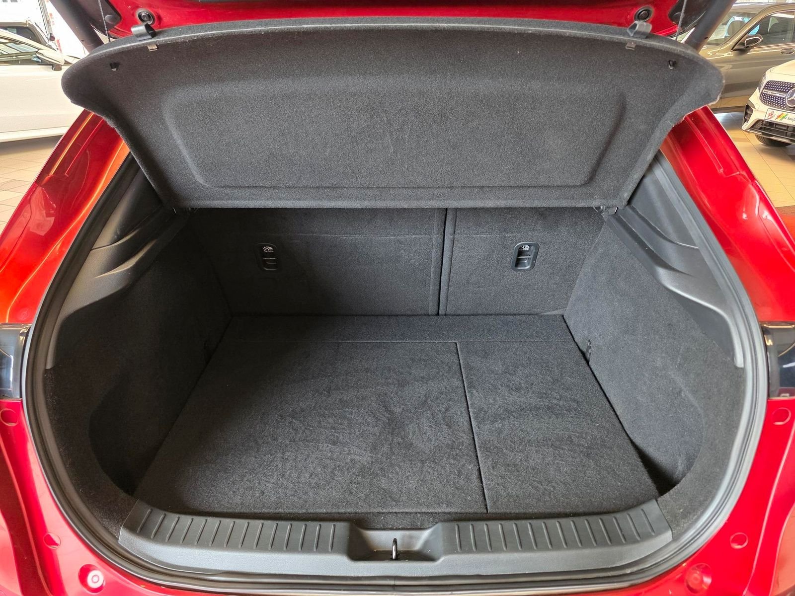 Mazda CX-30 Skyactiv-X 186 — Foto 7