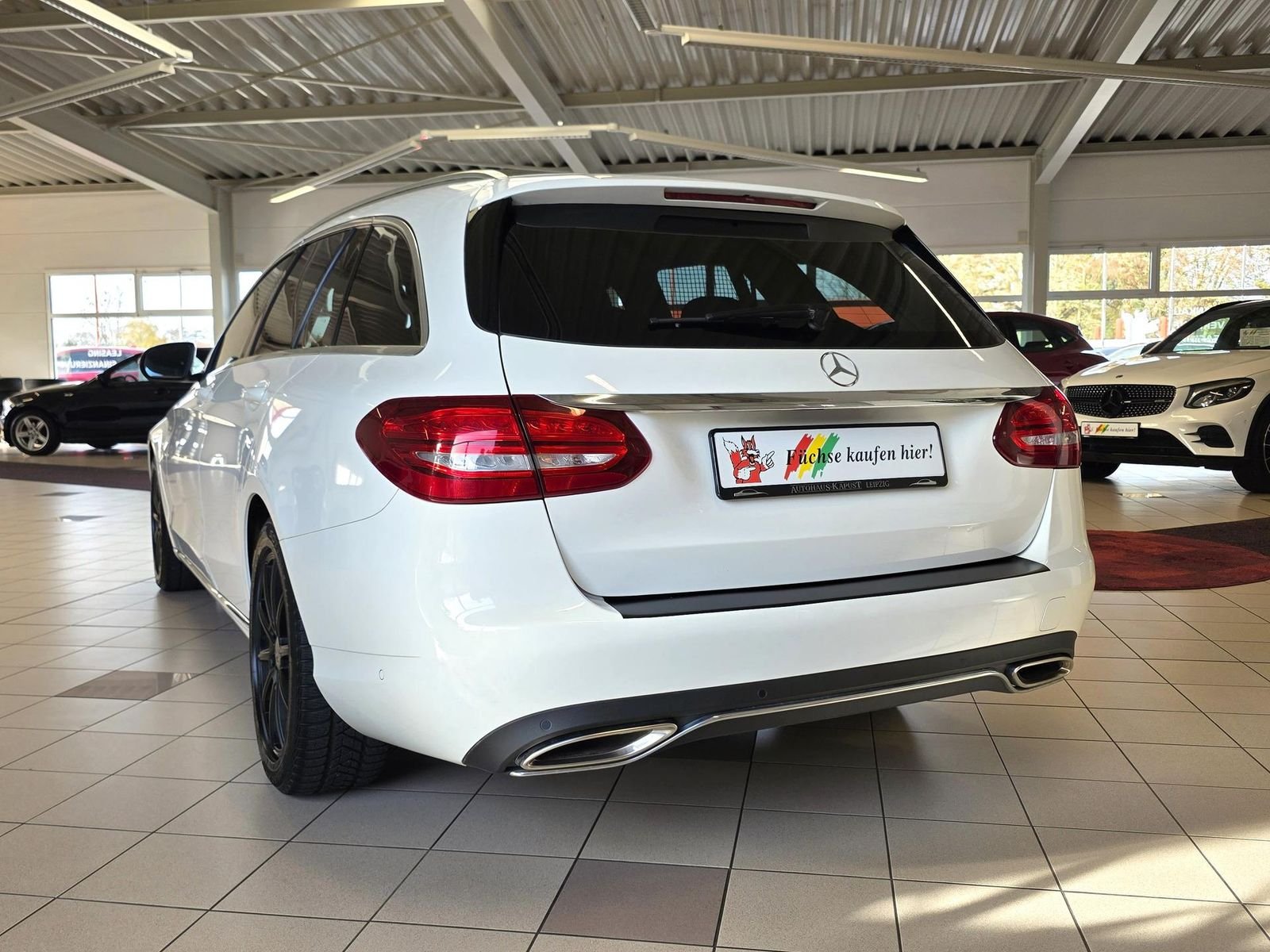 Mercedes-Benz C180T Autom. — Foto 5