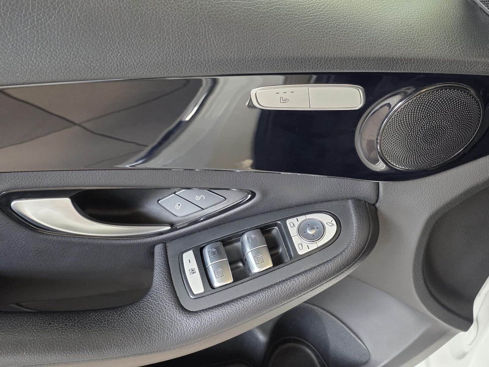Mercedes-Benz C180T Autom. — Foto 12
