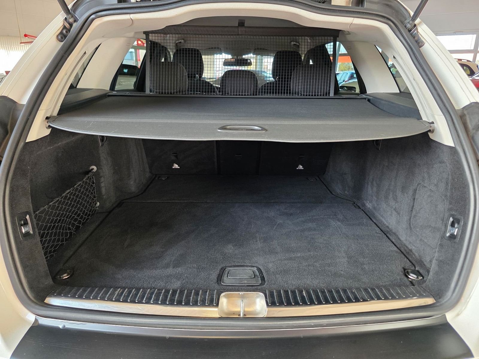 Mercedes-Benz C180T Autom. — Foto 7