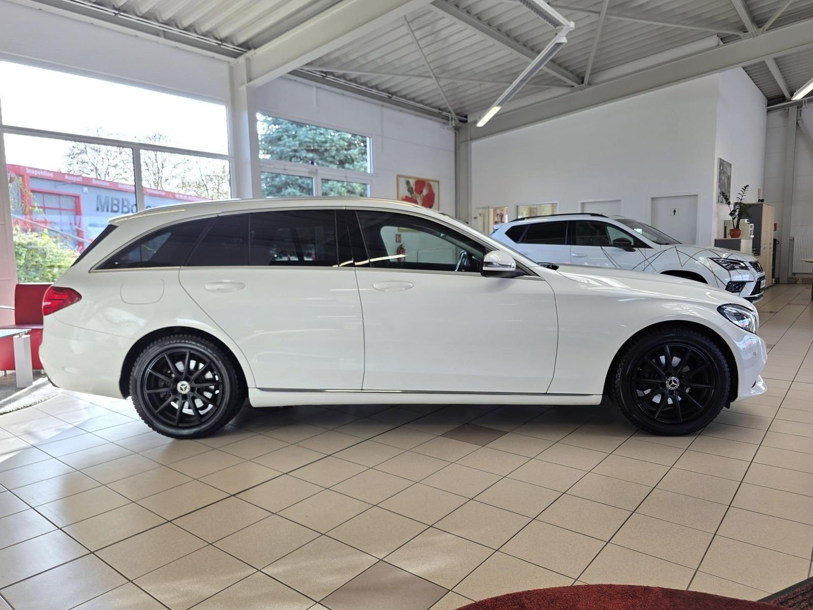 Mercedes-Benz C180T Autom. — Foto 9