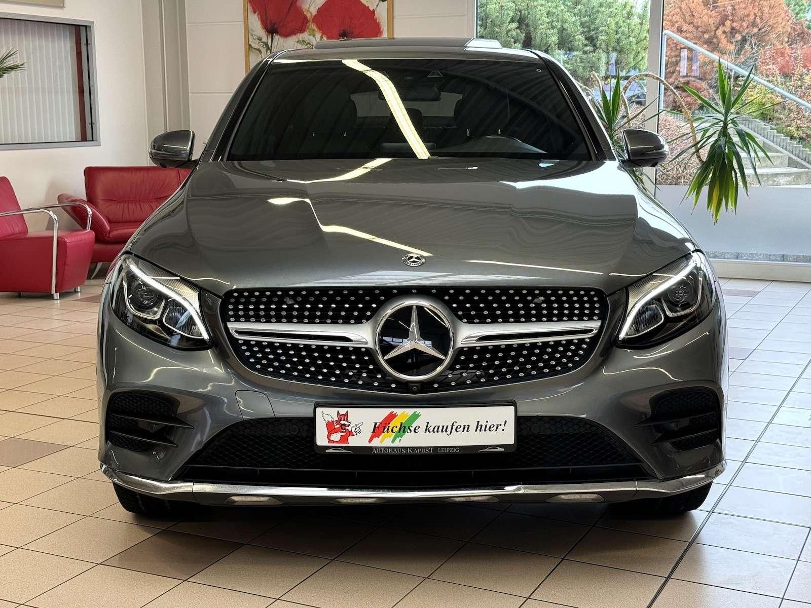 Mercedes-Benz GLC 250 Coupe AMG — Foto 2