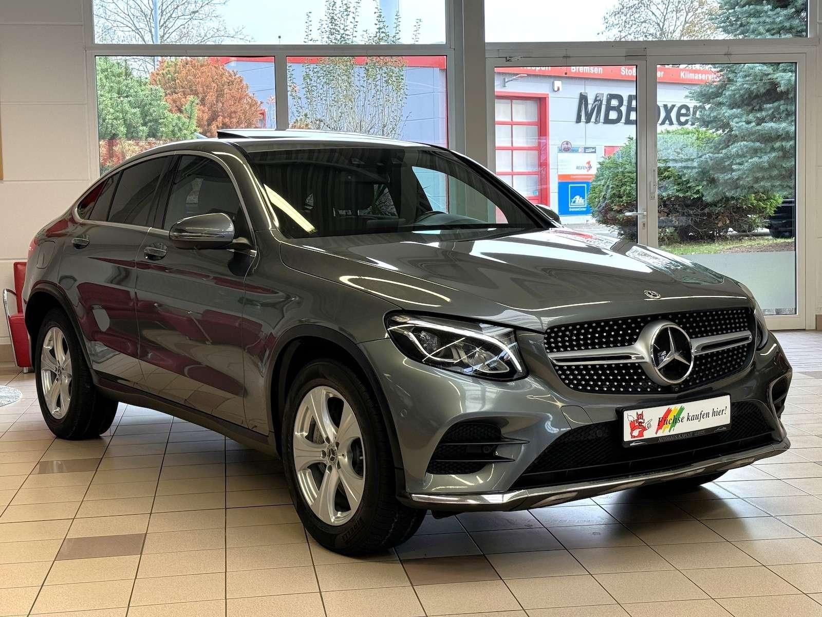 Mercedes-Benz GLC 250 Coupe AMG — Foto 4