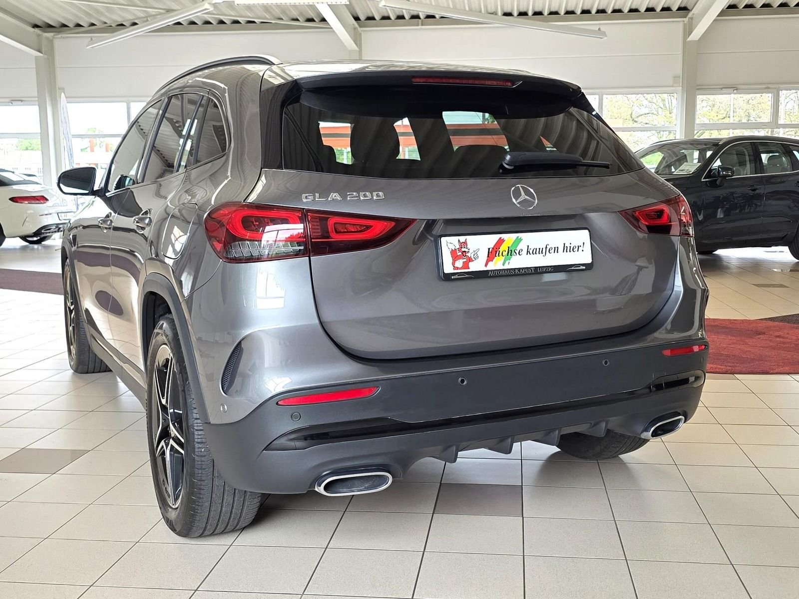 Mercedes-Benz GLA 200 AMG Automatik — Foto 5