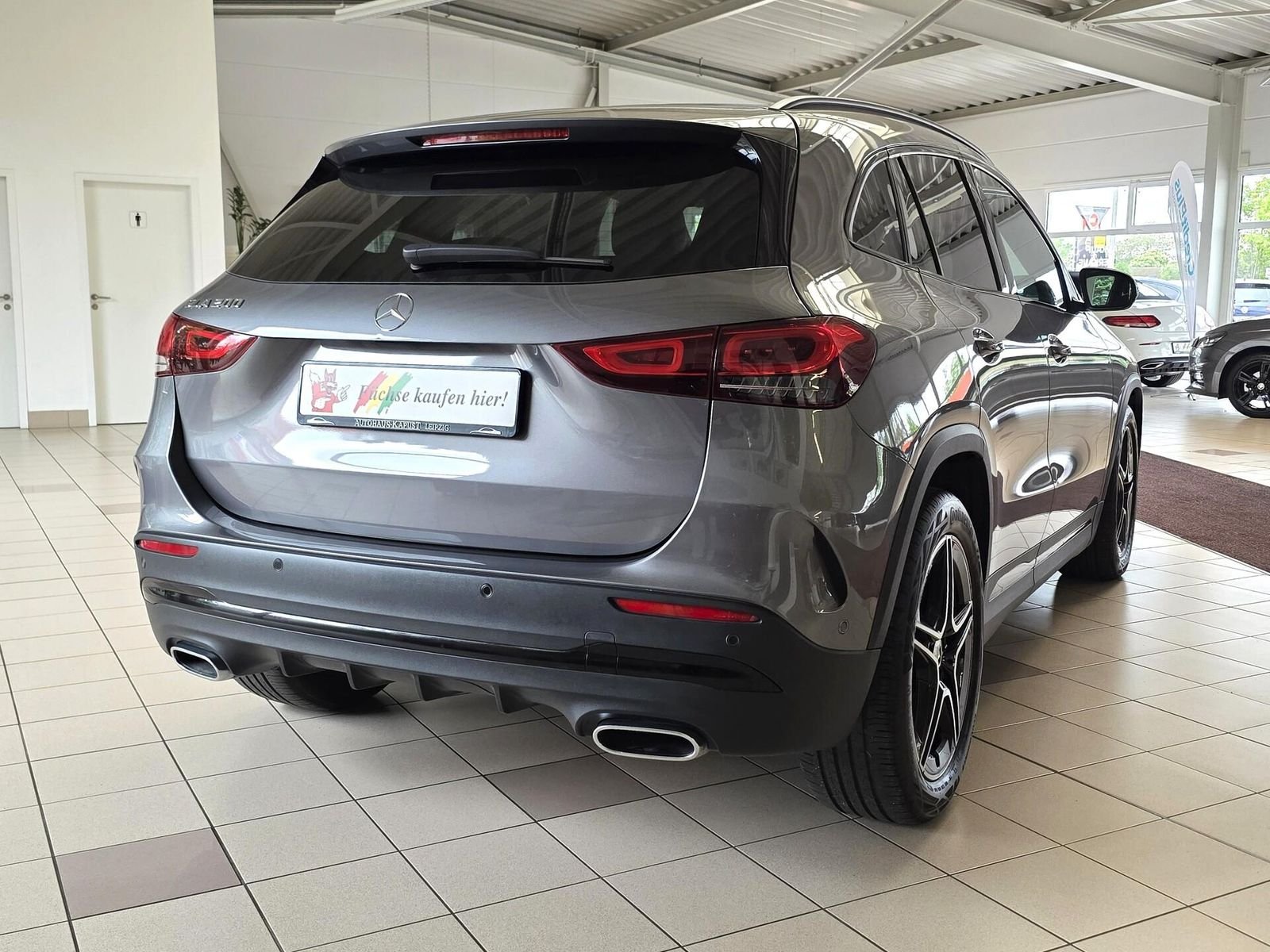 Mercedes-Benz GLA 200 AMG Automatik — Foto 8