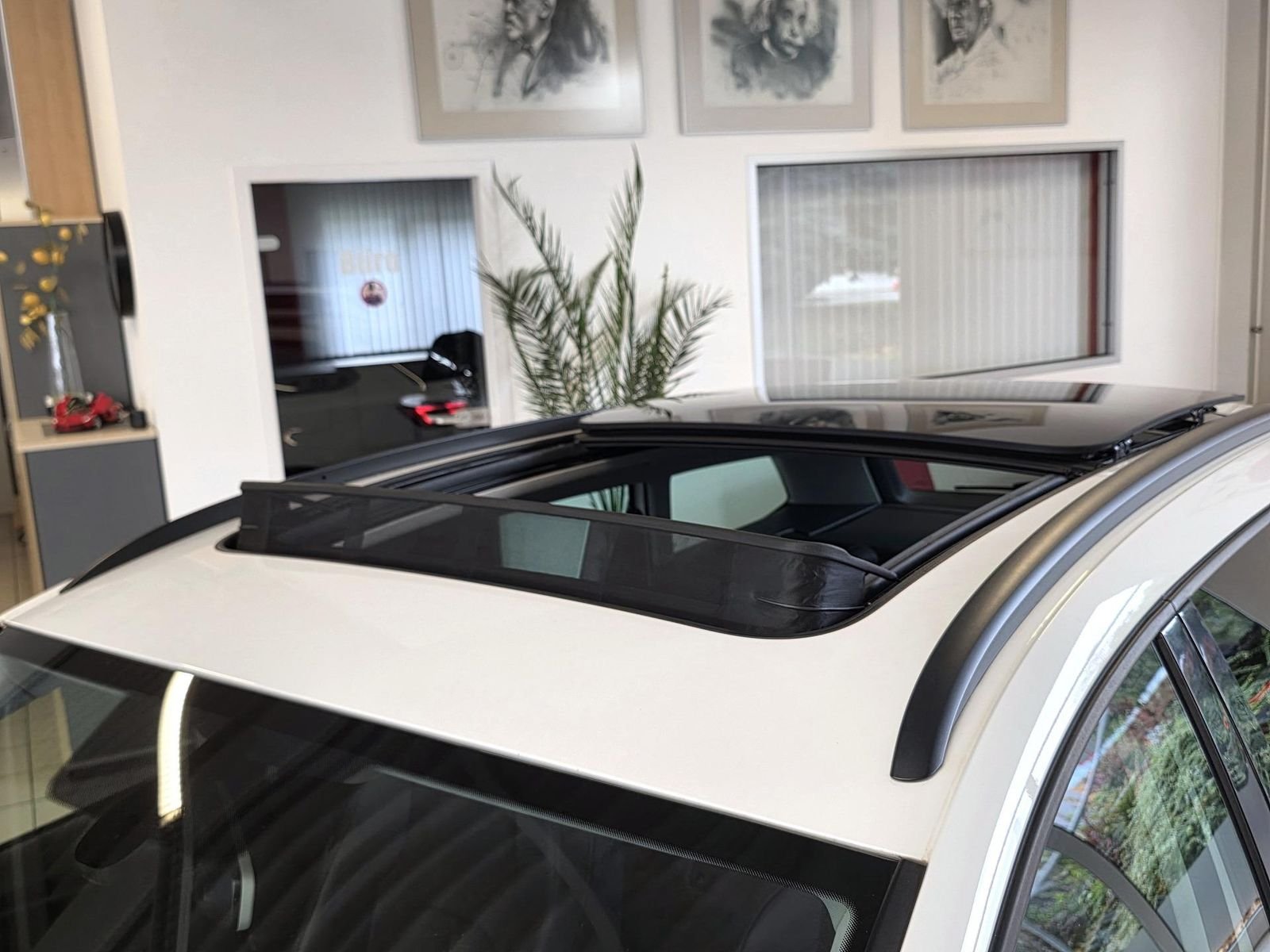 SEAT Leon 1.8 TSI DSG ST FR — Foto 11
