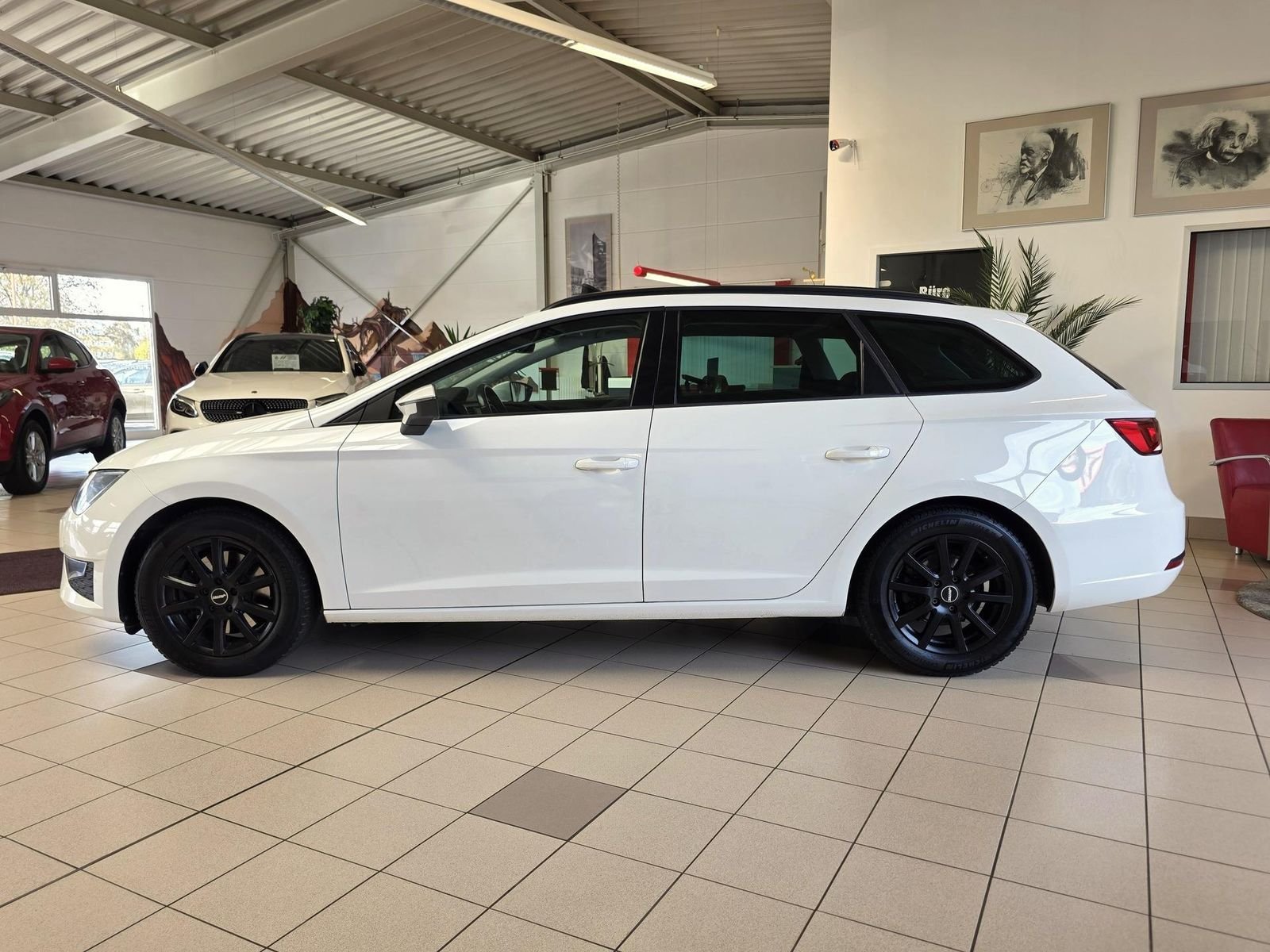 SEAT Leon 1.8 TSI DSG ST FR — Foto 4