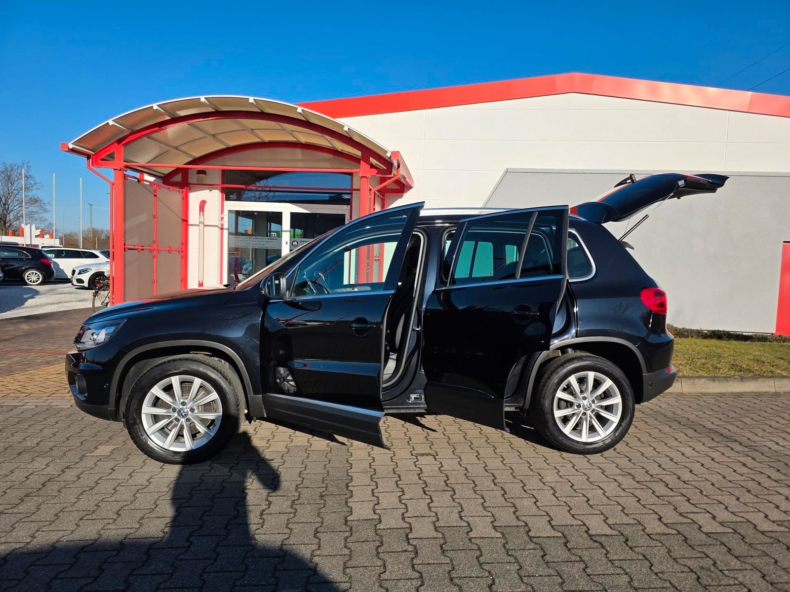 Volkswagen Tiguan 2.0 TDI 4x4 — Foto 6