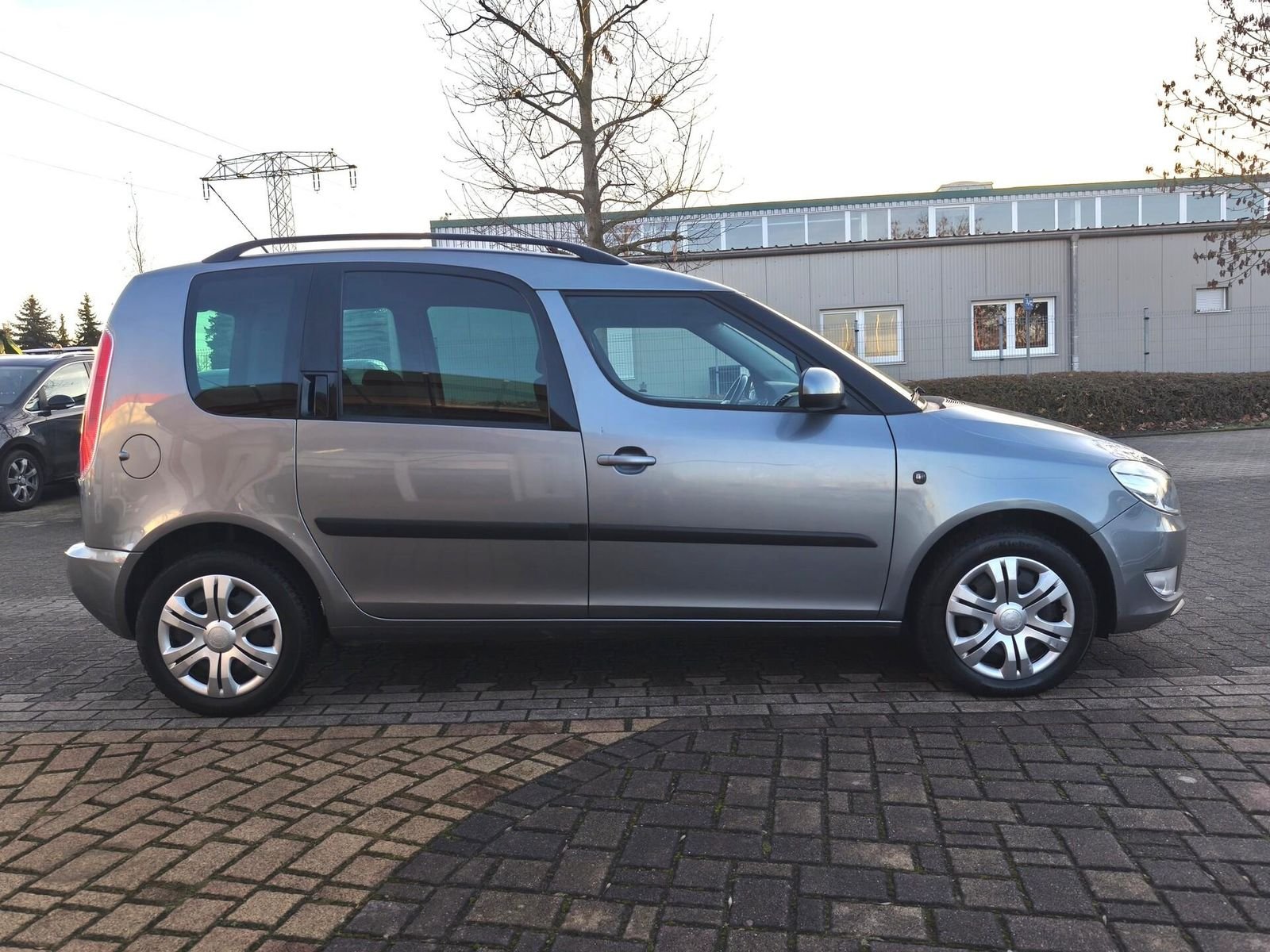 SKODA Roomster 1.2 TSI Klimaauto — Foto 10
