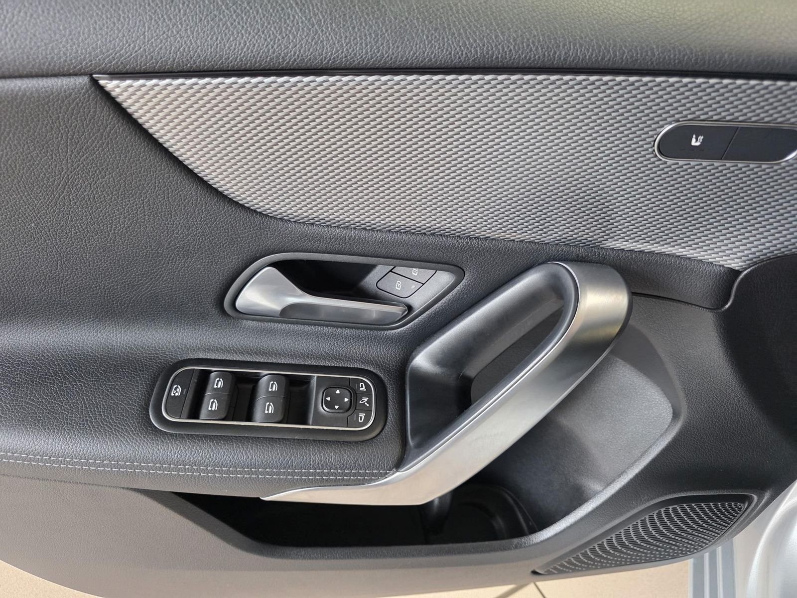 Mercedes-Benz A 200 — Foto 12