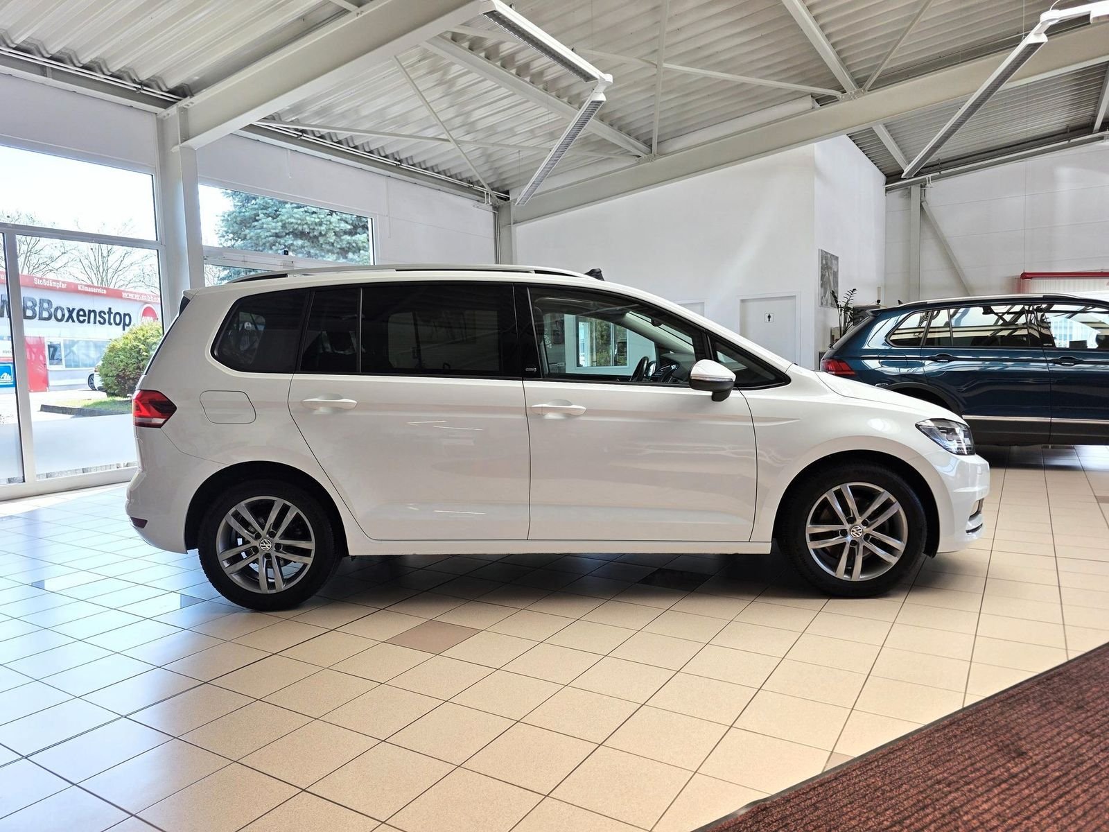 Volkswagen Touran 1.4 TSI Sound — Foto 9