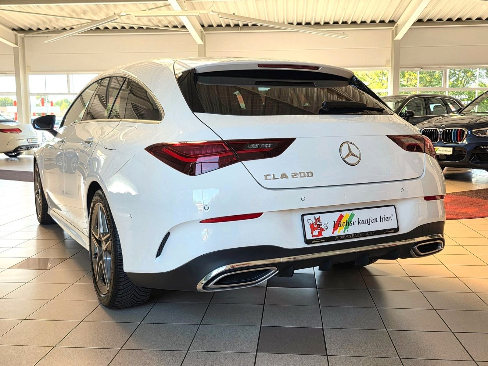 Mercedes-Benz CLA Shooting Brake 200 Aut. AMG Facelift — Foto 5