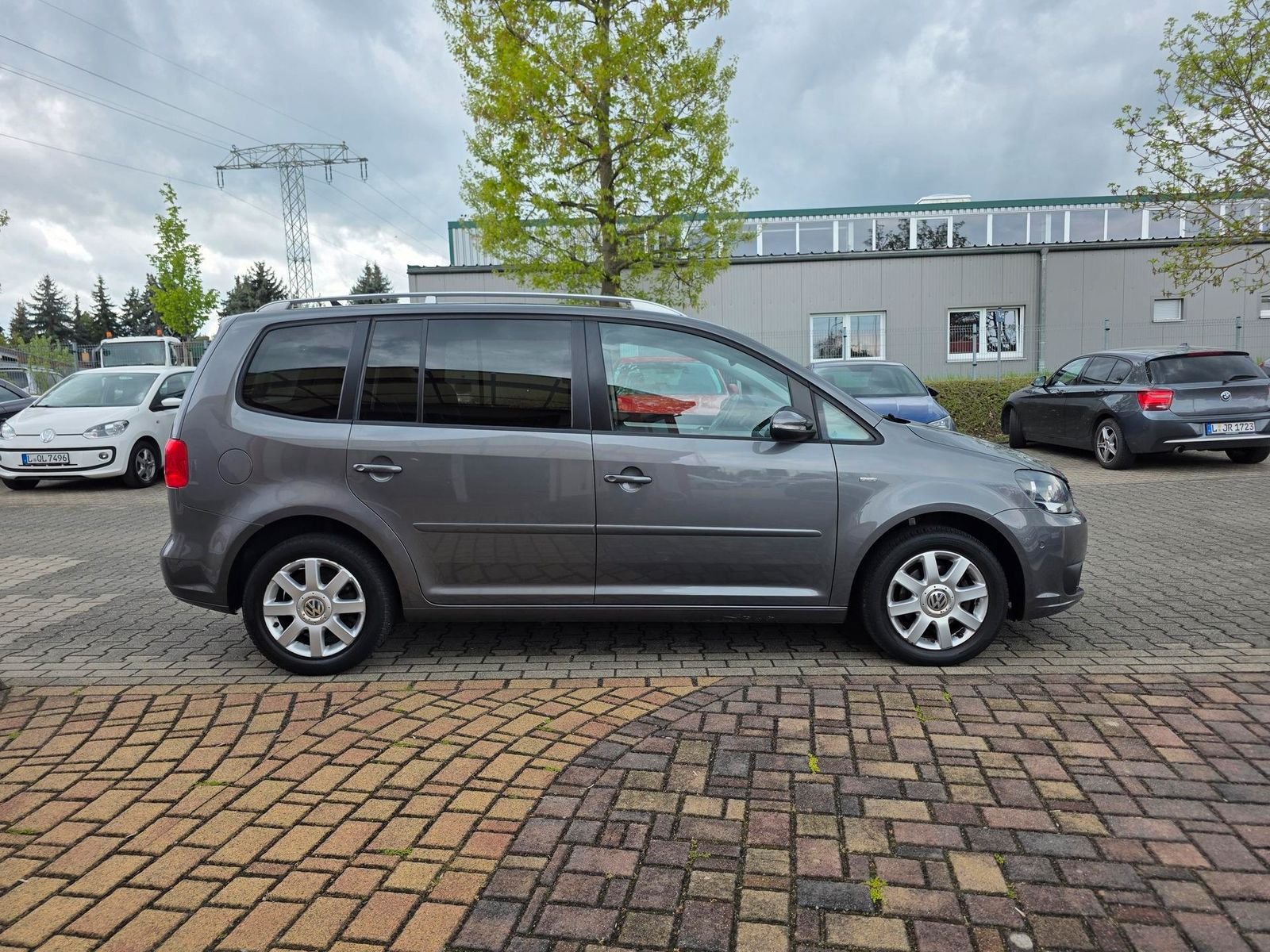 Volkswagen Touran 1.6 TDI Life — Foto 10