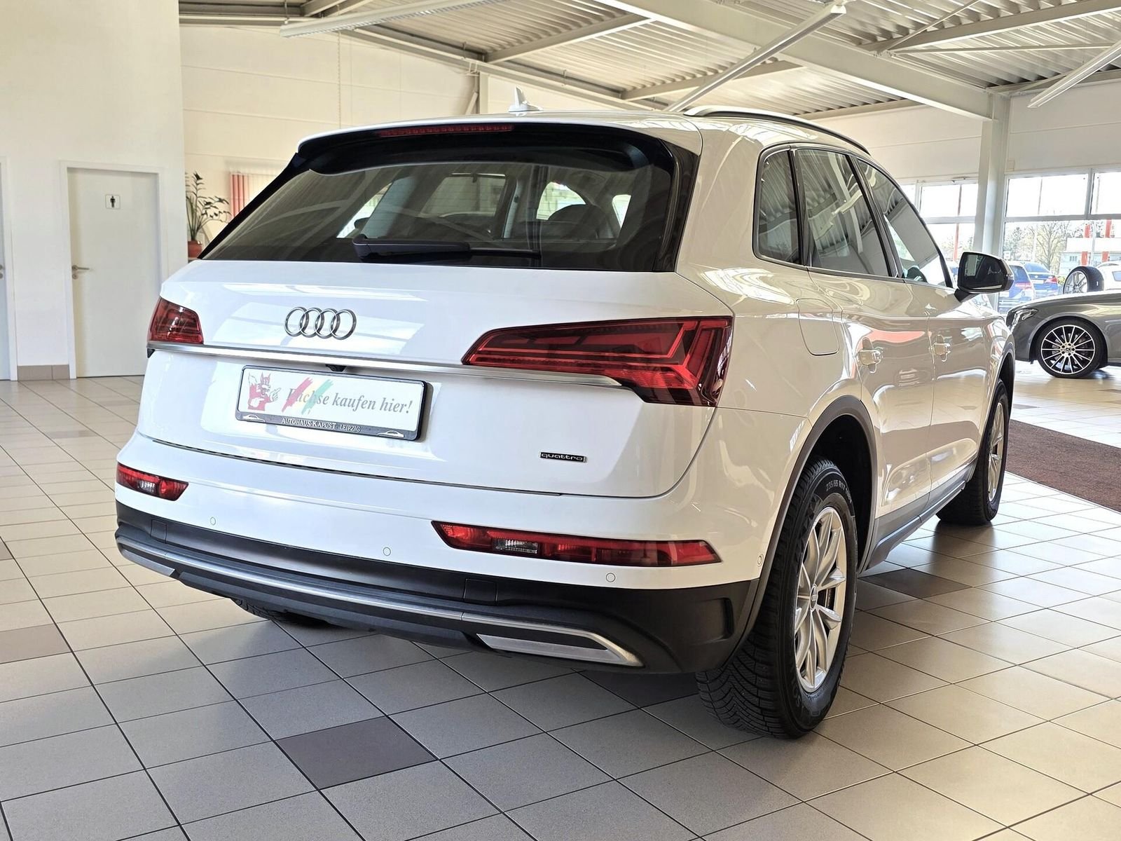 Audi Q5 50 TDI — Foto 10
